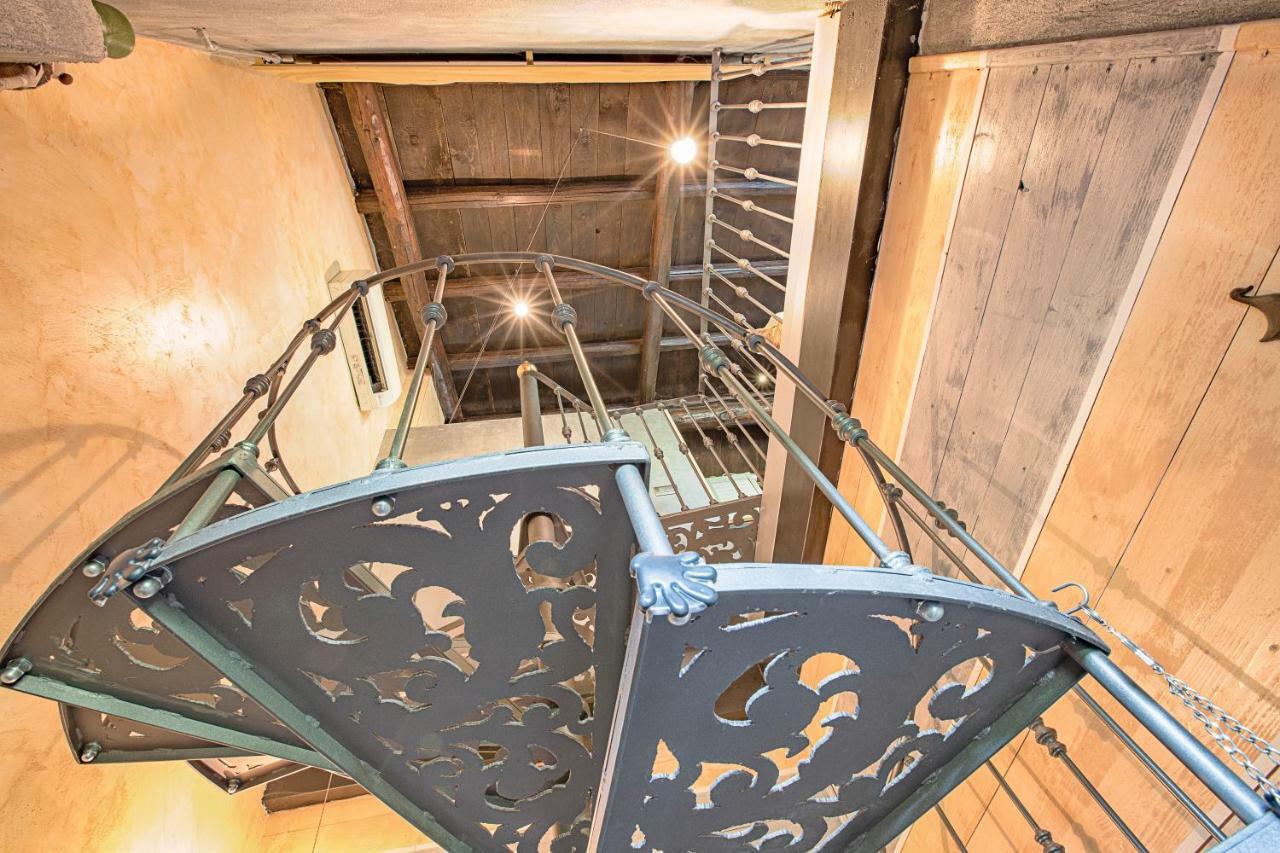 Casa Del Bosco Lägenhet Busca Exteriör bild
