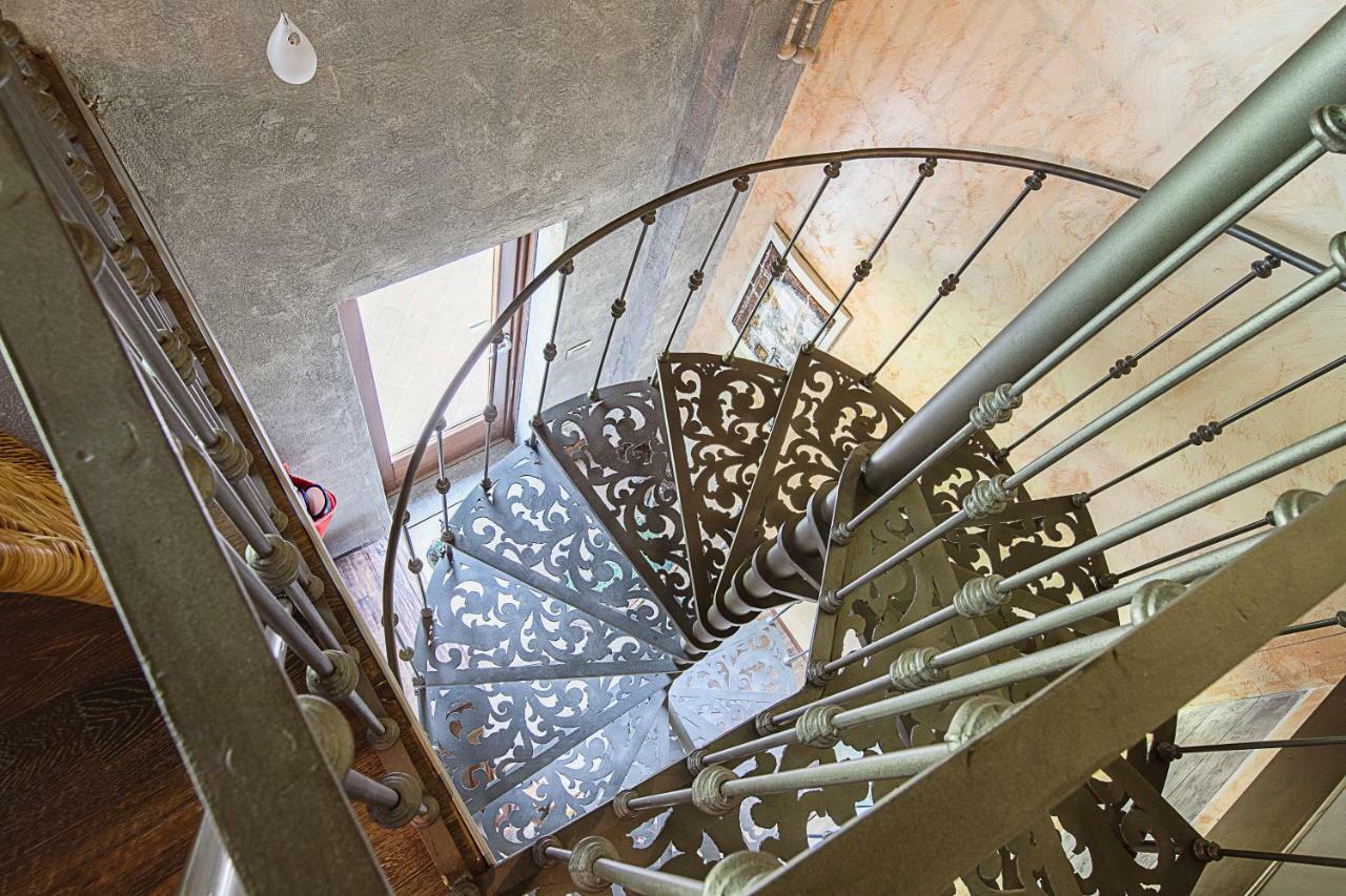 Casa Del Bosco Lägenhet Busca Exteriör bild