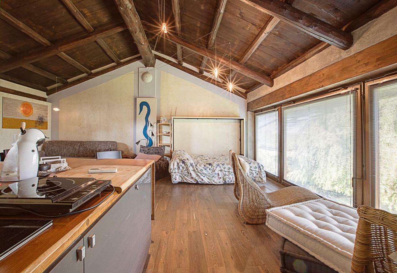 Casa Del Bosco Lägenhet Busca Exteriör bild