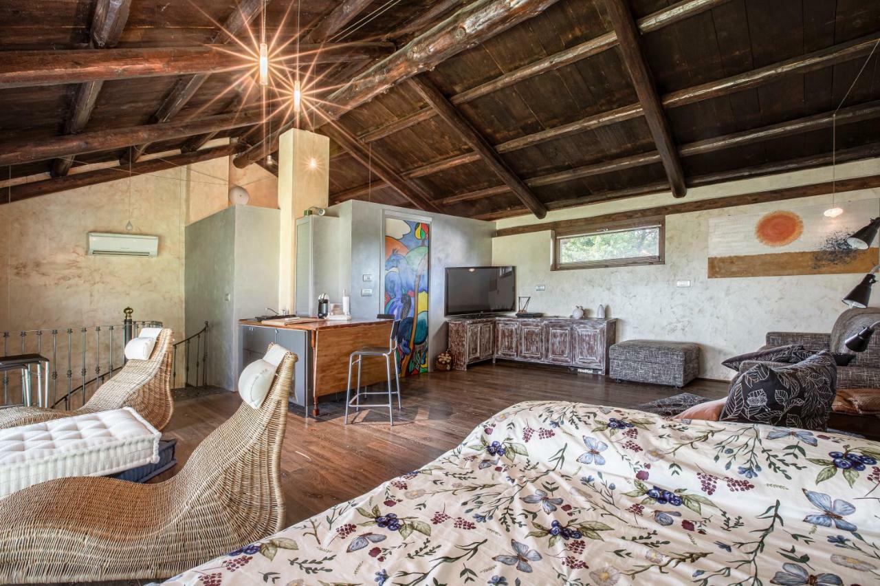 Casa Del Bosco Lägenhet Busca Exteriör bild